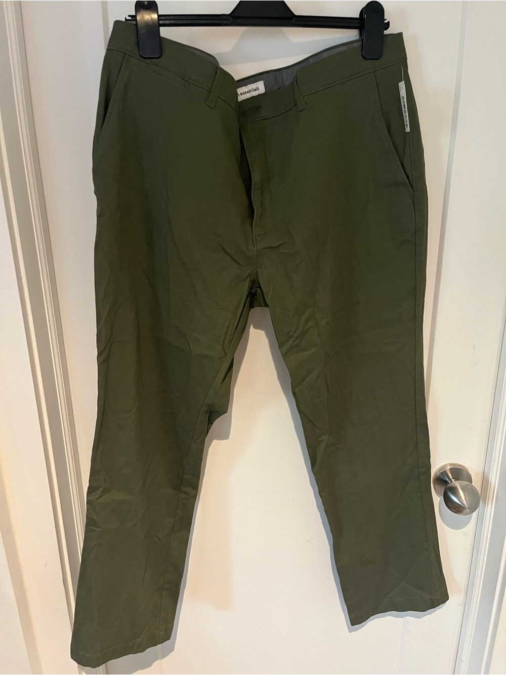 Amazon Essentials Olive Chino Pants - Straight Fit